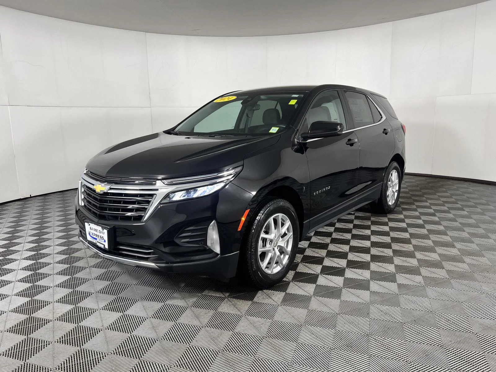 Used 2024 Mosaic Black Metallic Chevrolet LT image 38