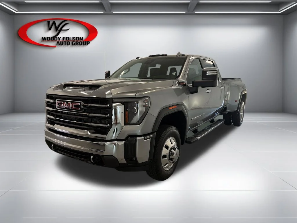 New 2026 Sterling Metallic GMC SLT DRW image 3