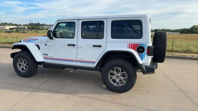 New 2027 Bright White Clear-Coat Paint Jeep  image 5