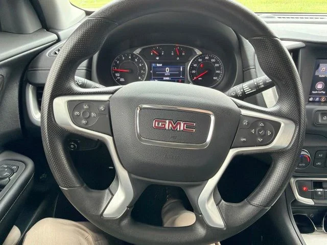 Used 2024 Red GMC SLE image 20