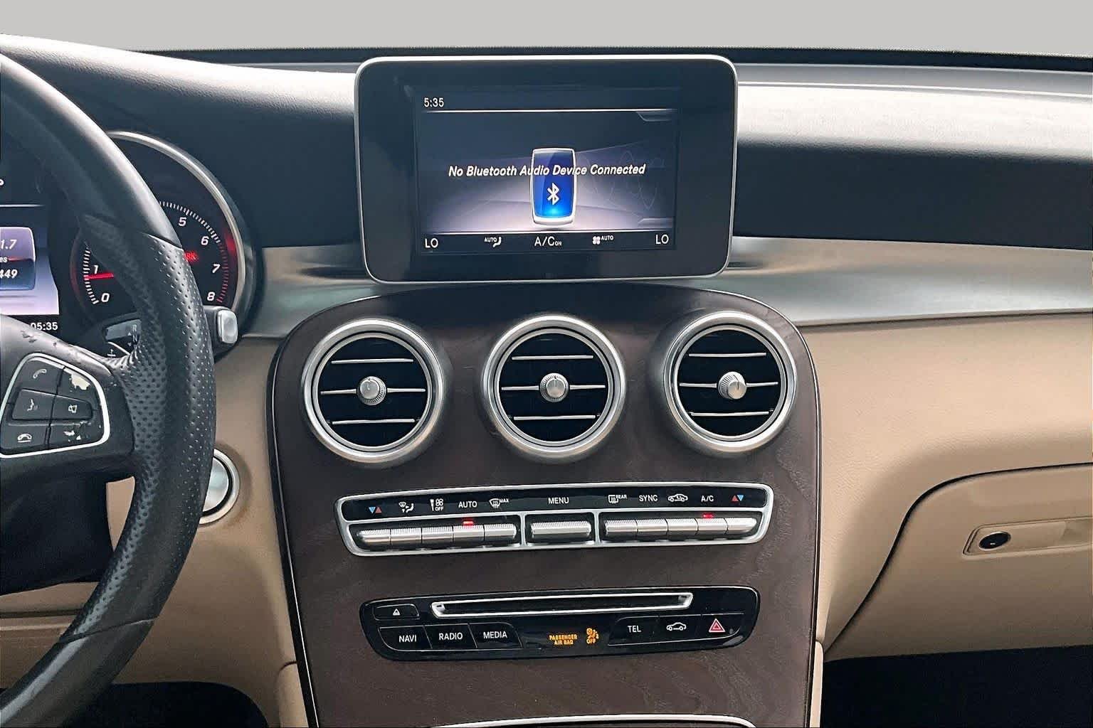 Used 2018 Lunar Blue Metallic Mercedes-Benz GLC 300 image 7