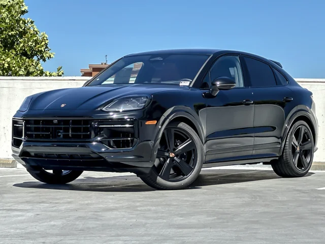 2026 Porsche Cayenne GTS Coupe