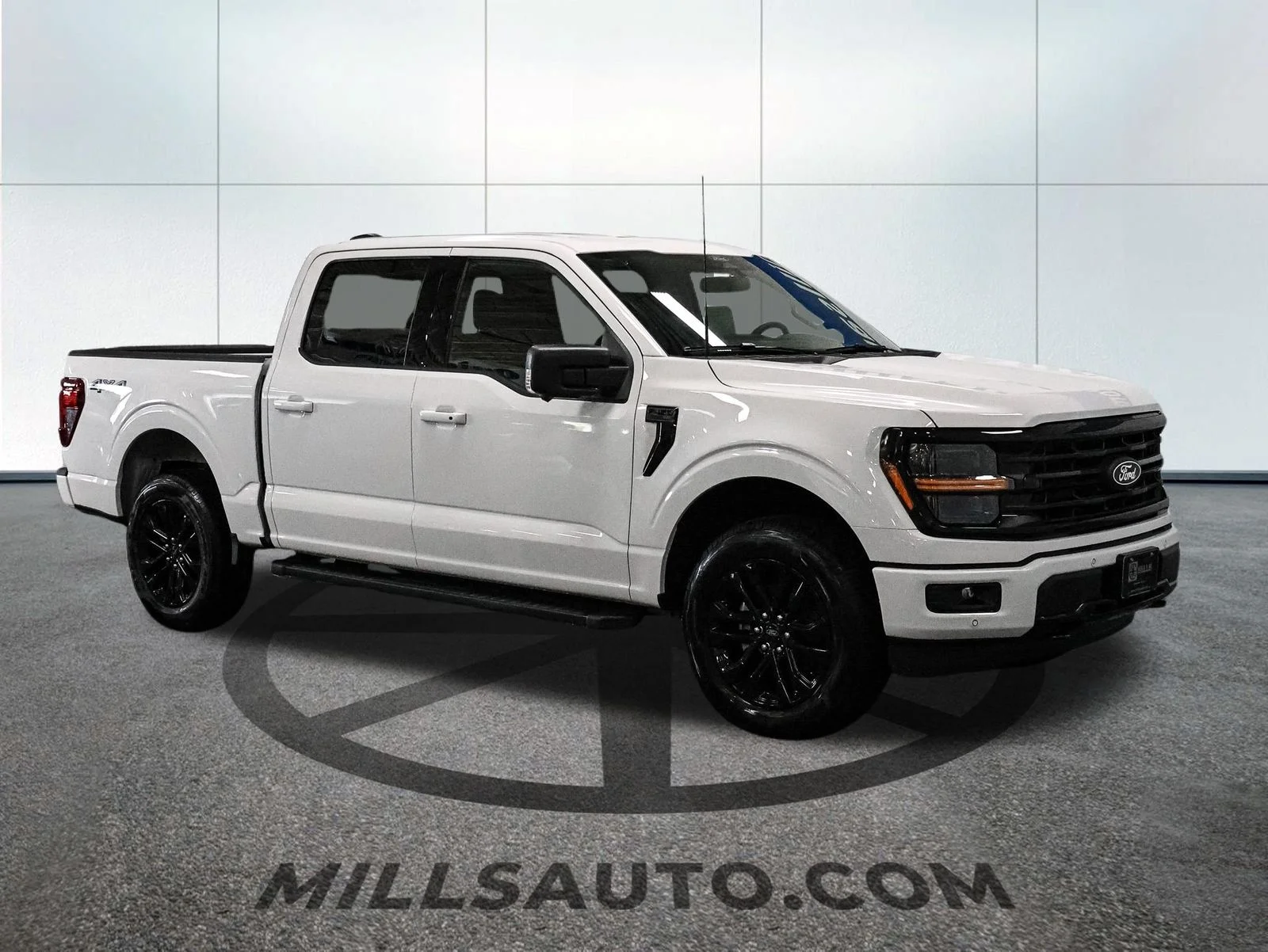 New 2026 Oxford White Ford XLT image 10