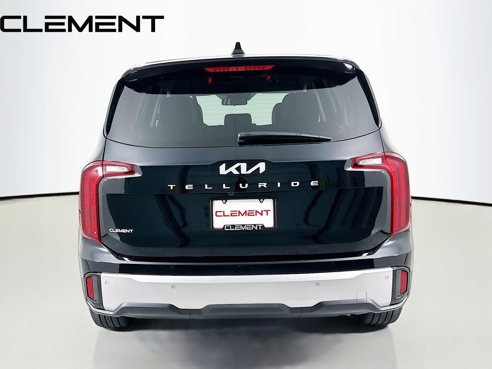 2025 Kia Telluride LX - Photo 8