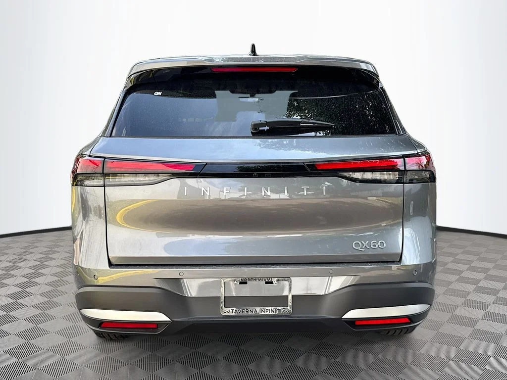 Used 2027 Gray INFINITI PURE image 7
