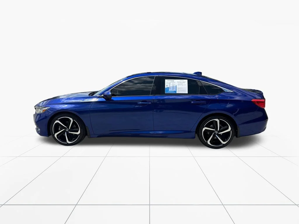 Certified Used 2020 Still Night Pearl Honda Sport image 4