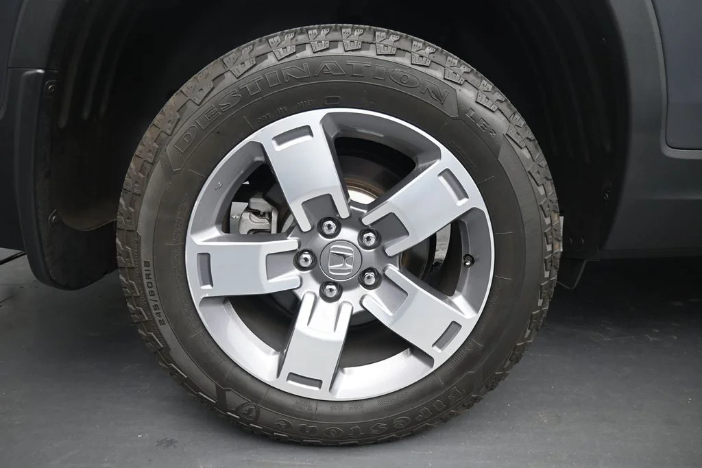 Used 2024  Honda RTL image 10