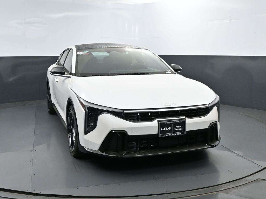 New 2026 Snow White Pearl Kia GT-Line image 2