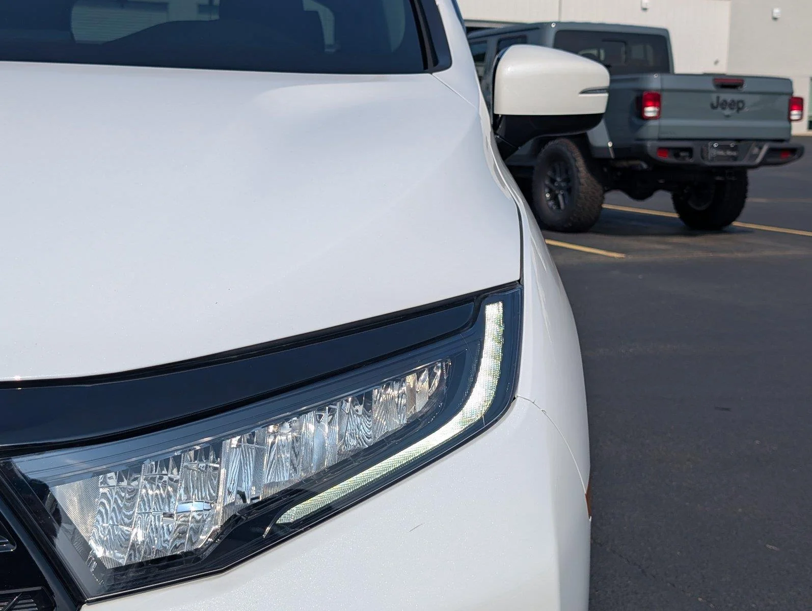 Used 2025 Platinum White Pearl Honda Elite image 9