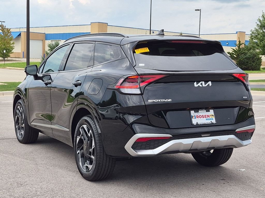 Used 2025 Black Kia SX-Prestige image 5