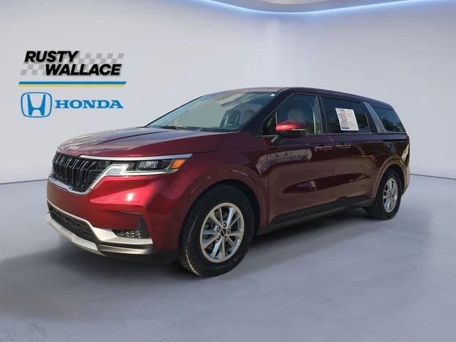 2024 Kia Carnival LX