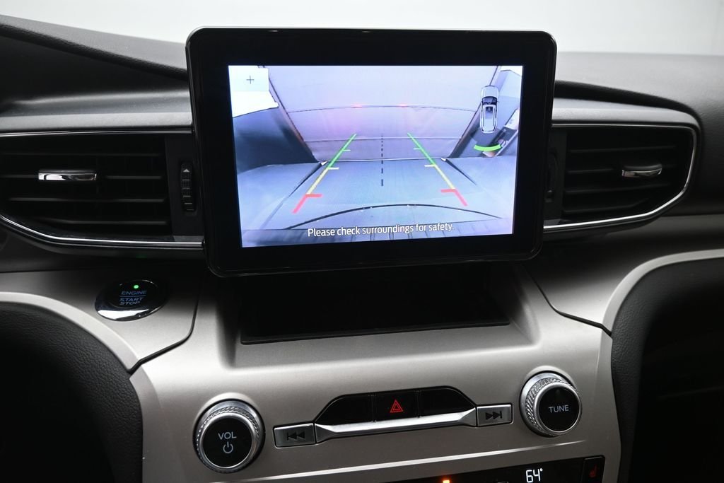 Used 2021 Black Ford XLT image 3