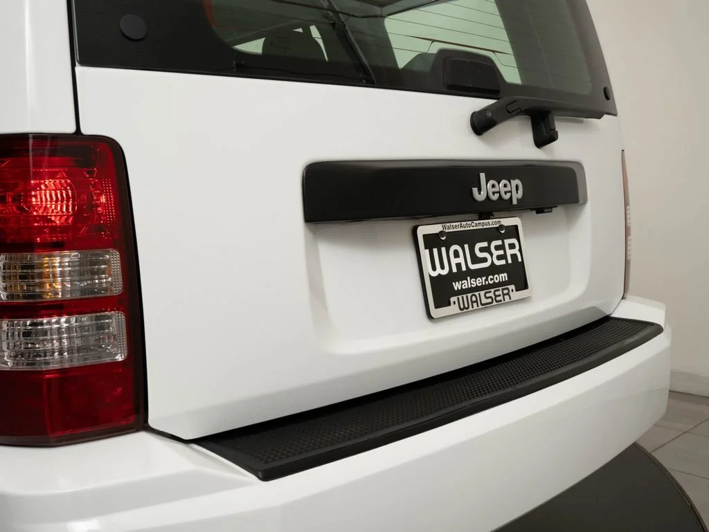 Used 2012 Bright White Clearcoat Jeep Sport image 18