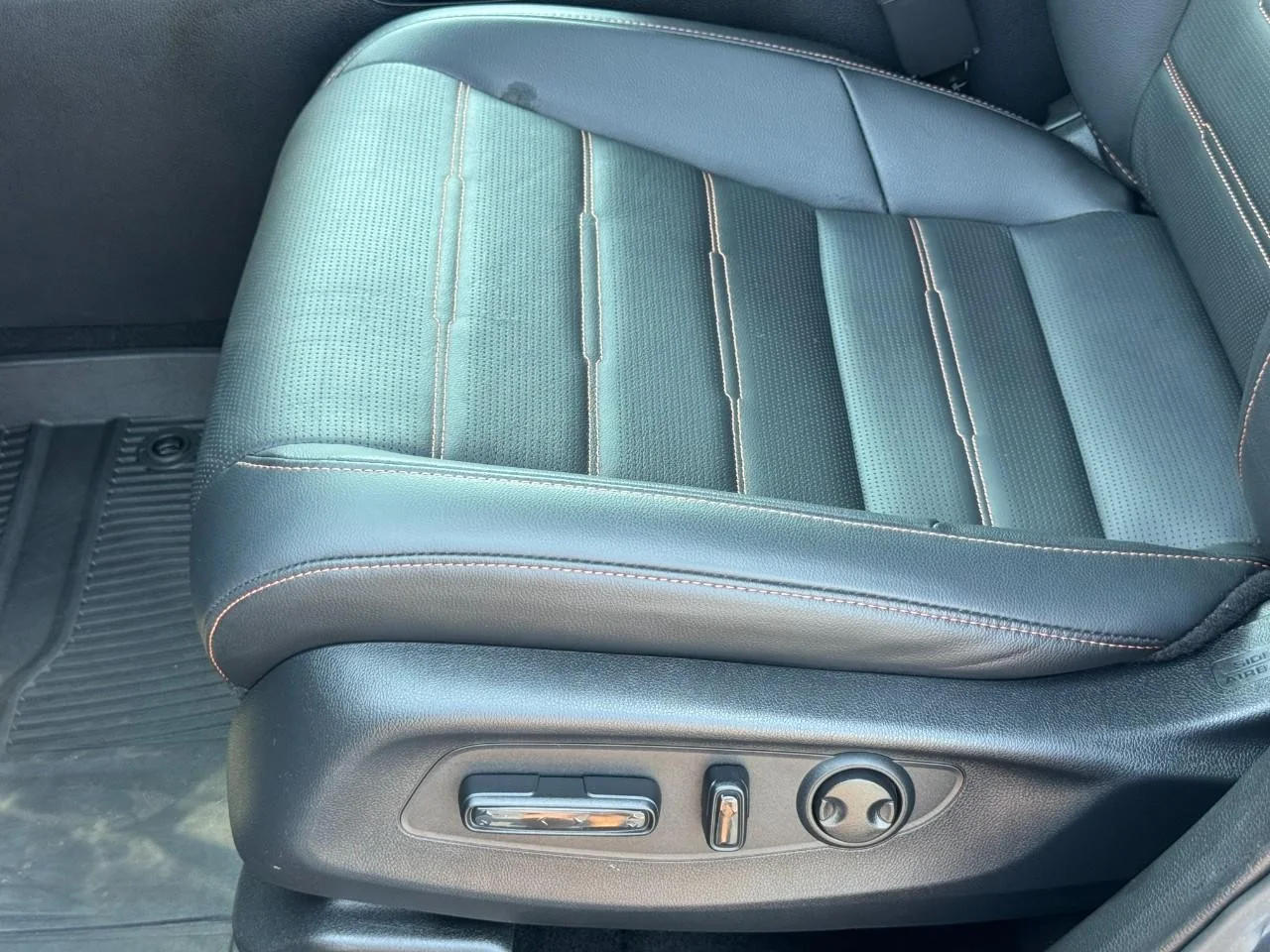 2025 Honda CR-V Sport Touring - Photo 19