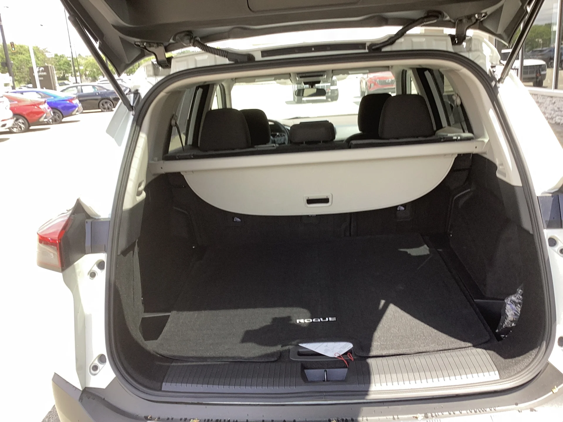 Used 2023 Pearl White TriCoat Nissan SV image 14