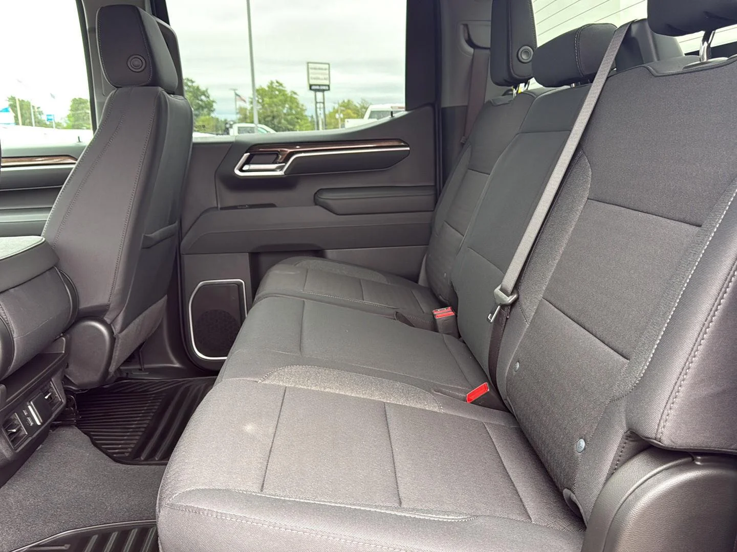 New 2026 Sterling Gray Metallic Chevrolet LT (2FL) image 13