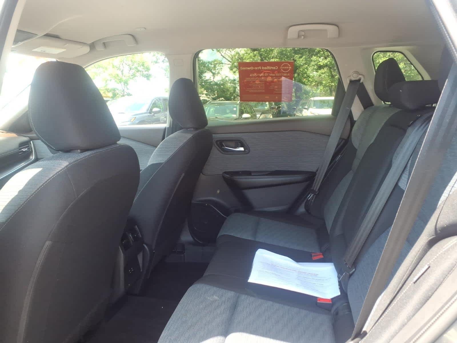 Certified Used 2023 Gun Metallic Nissan SV image 12