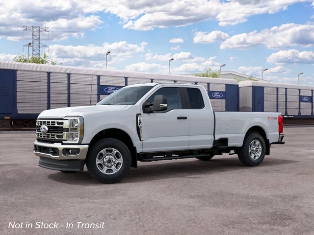 2027 Ford F-250 Super Duty XLT