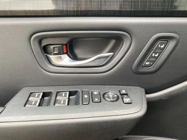 2023 Honda Pilot Elite - Photo 21