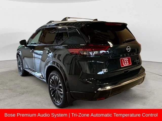 New 2026 Obsidian Green Nissan Platinum image 3