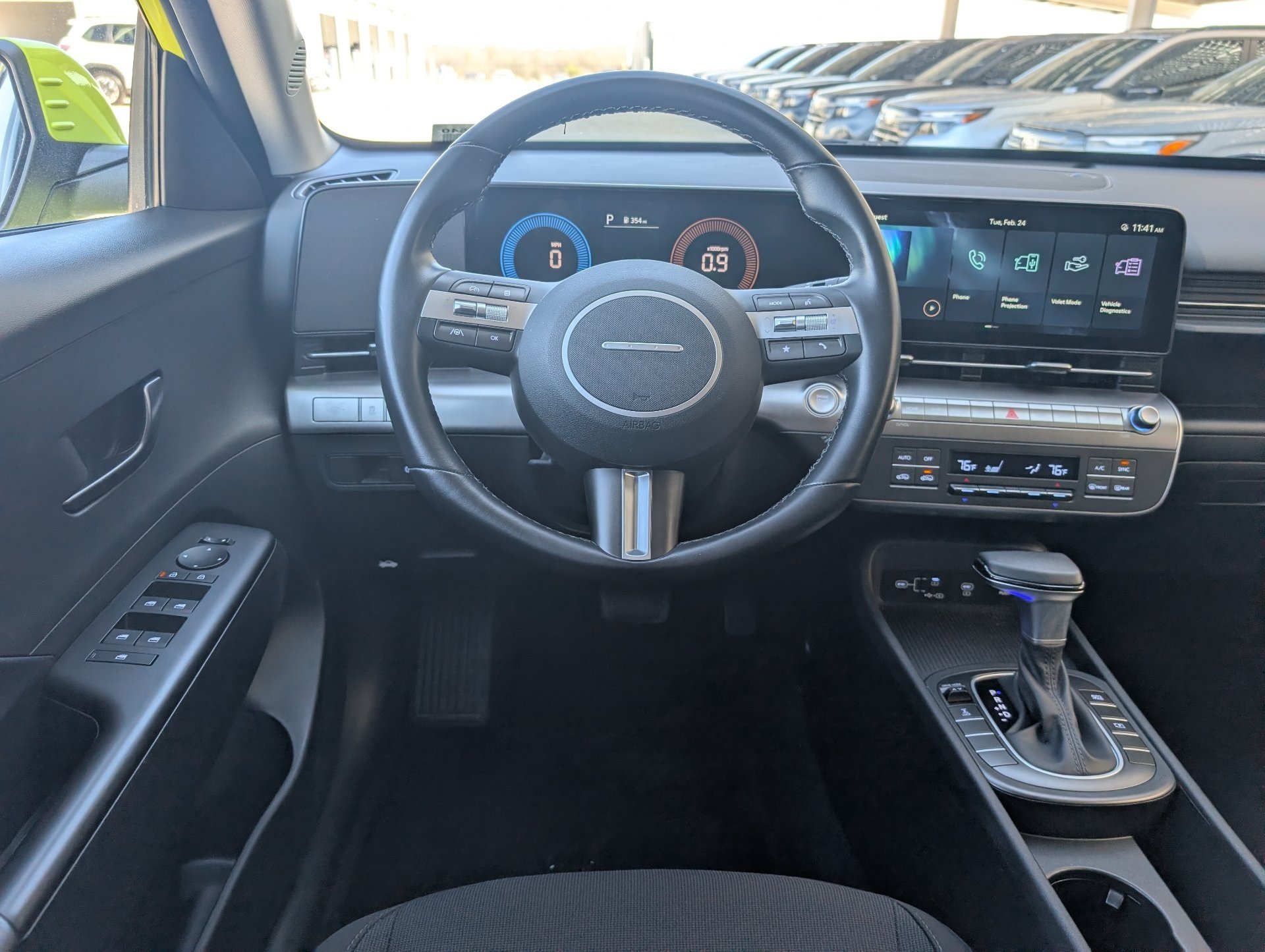 2025 Hyundai Kona SEL - Photo 23