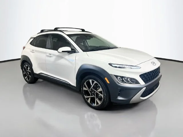 Used 2022 Lunar Hyundai Limited image 23