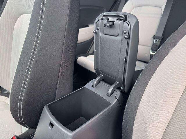 2026 Hyundai Venue SEL - Photo 18