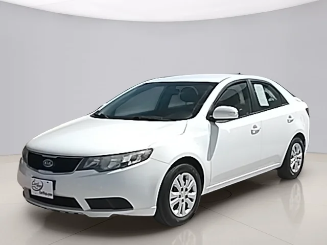 2010 Kia Forte EX's photo