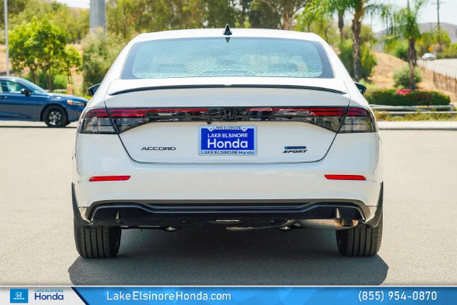 New 2026 Platinum White Pearl Honda Sport-L Hybrid image 9