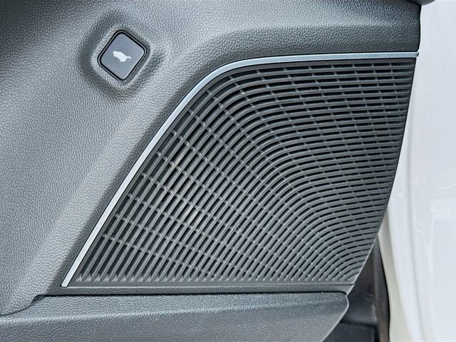 Used 2023 Platinum White Pearl Acura w/Technology Package image 25