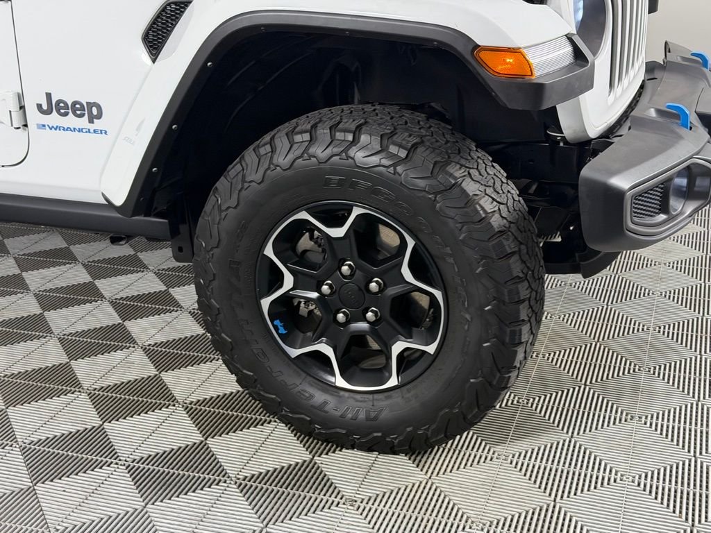 Used 2023 Bright White Clearcoat Jeep Rubicon 4xe image 12