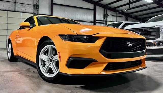 2026 Ford Mustang EcoBoost Premium Convertible's photo