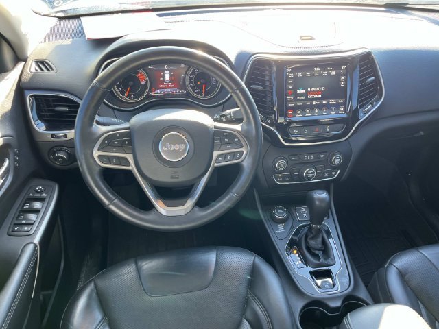 Used 2019 White Jeep Limited image 12