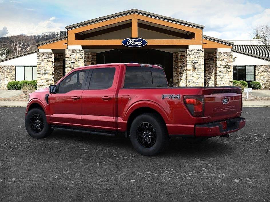 New 2026 Ruby Red Metallic Tinted Clearcoat Ford XLT image 4