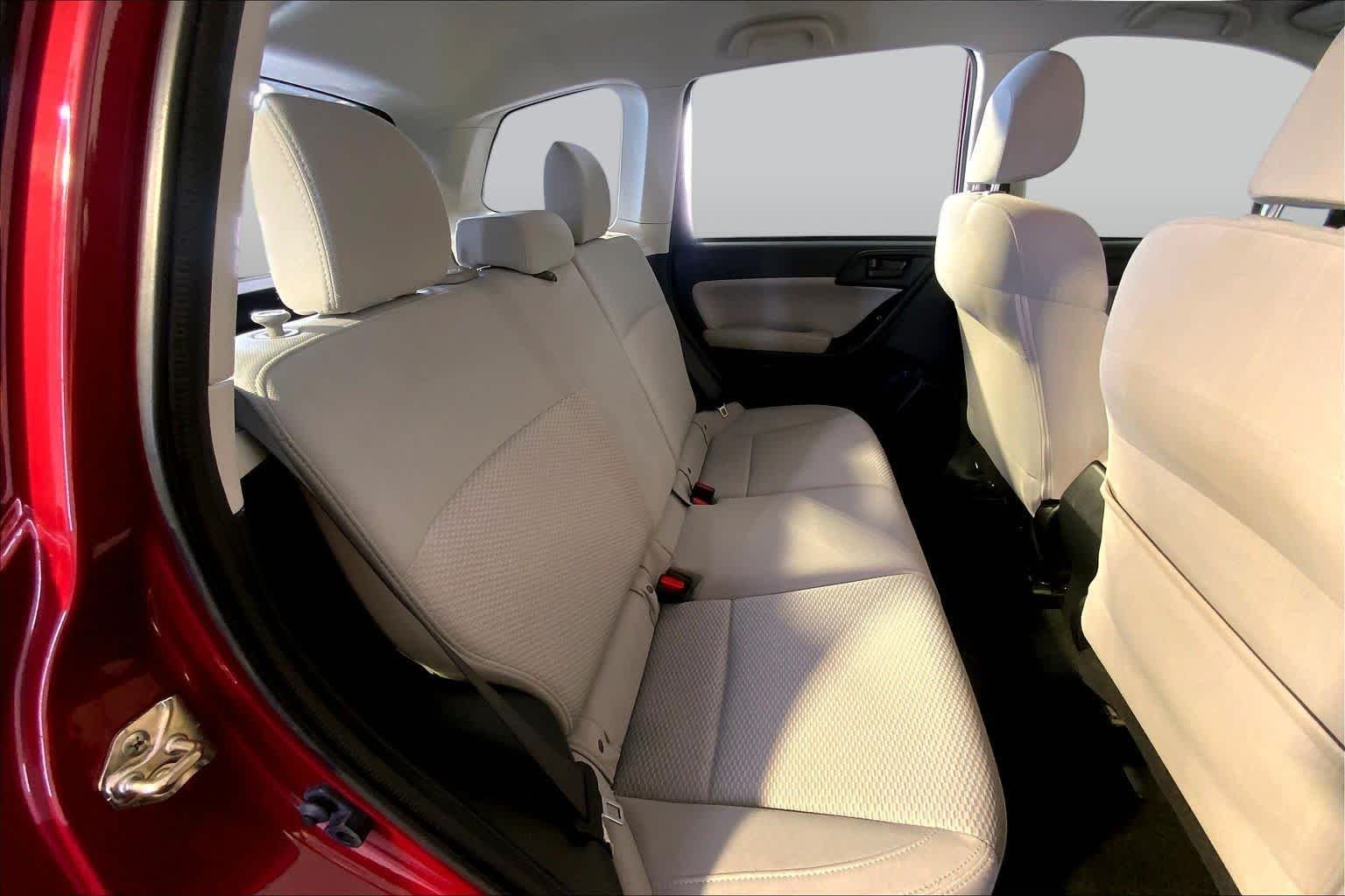 Used 2018 Venetian Red Pearl Subaru  image 20
