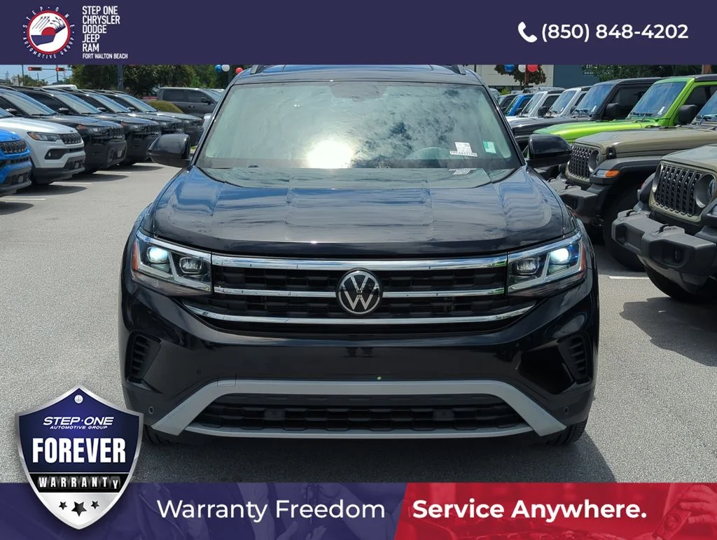 Used 2023 Black Volkswagen 3.6L V6 SE w/Technology image 9