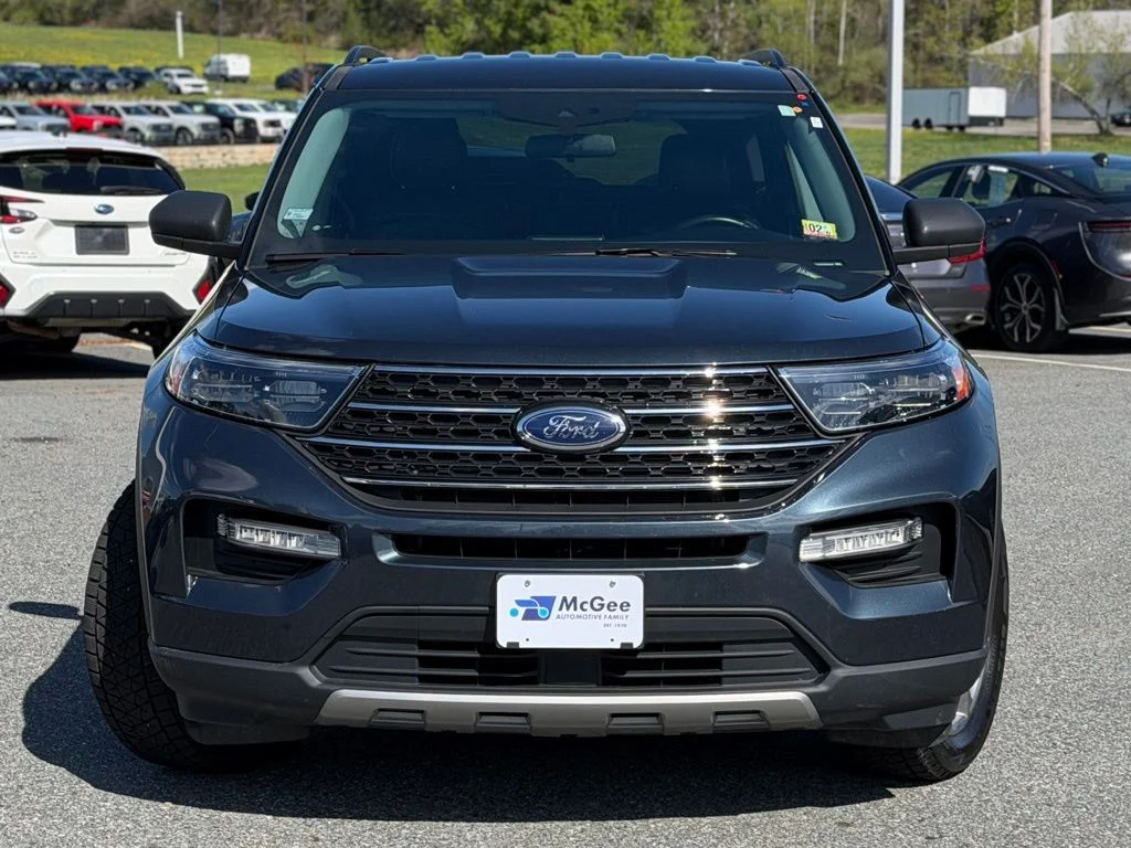 Used 2022 Blue Ford XLT image 2
