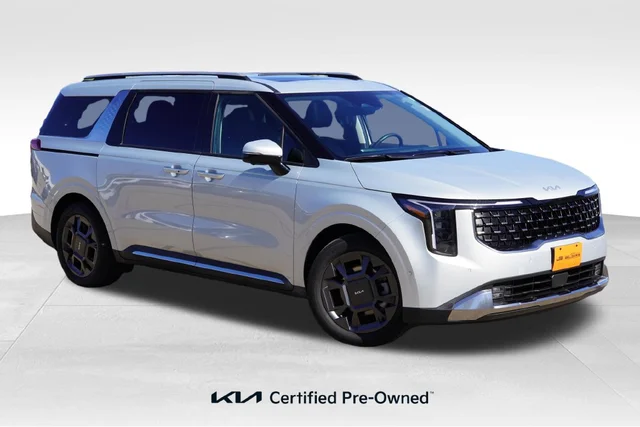 2025 Kia Carnival SX