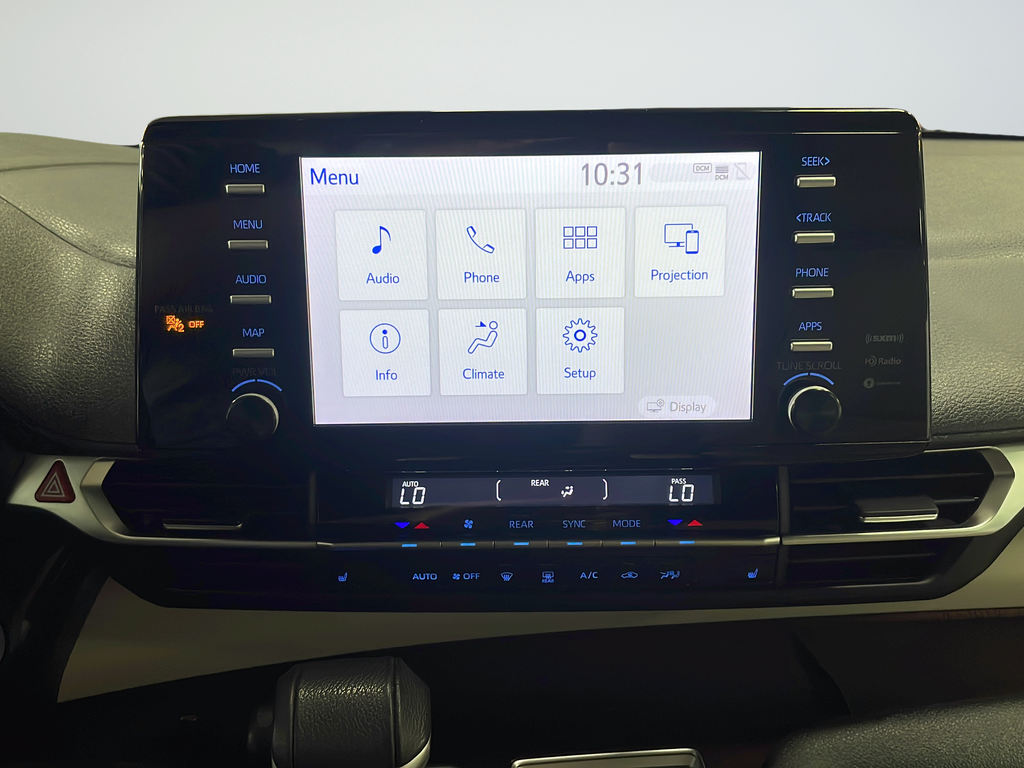 Used 2022  Toyota XLE image 33