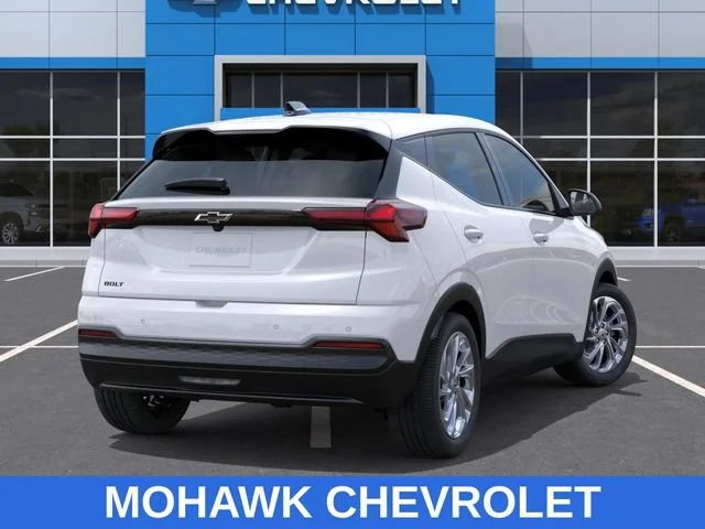 New 2027 Summit White Chevrolet LT image 4