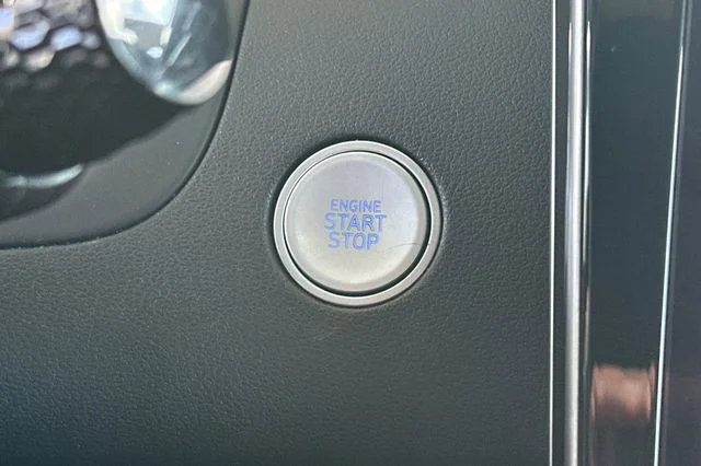 Used 2023 Gray Hyundai SEL Premium image 26