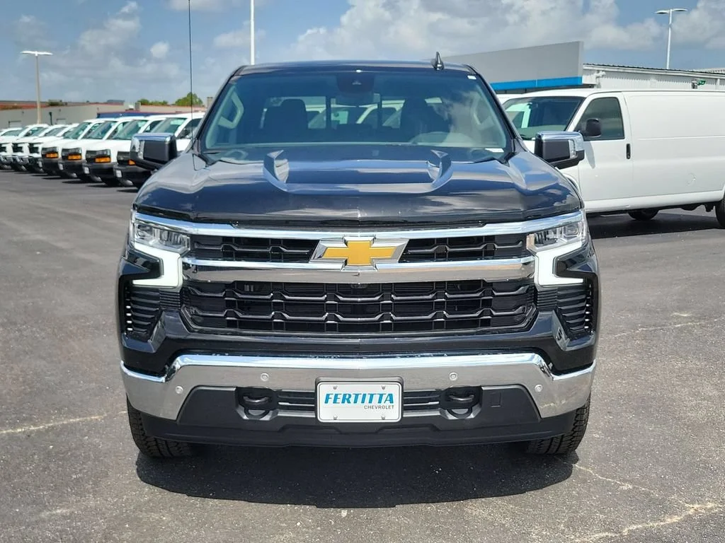 New 2026 Black Chevrolet LT image 21