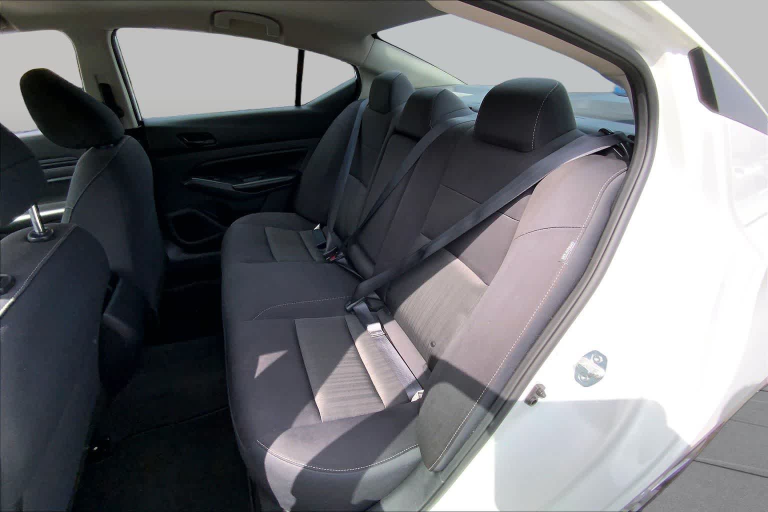 Used 2024 Glacier White Nissan 2.5 S image 19
