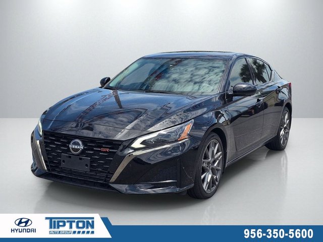 2023 Nissan Altima 2.0 SR