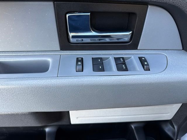 Used 2014 Gray Ford XLT image 21