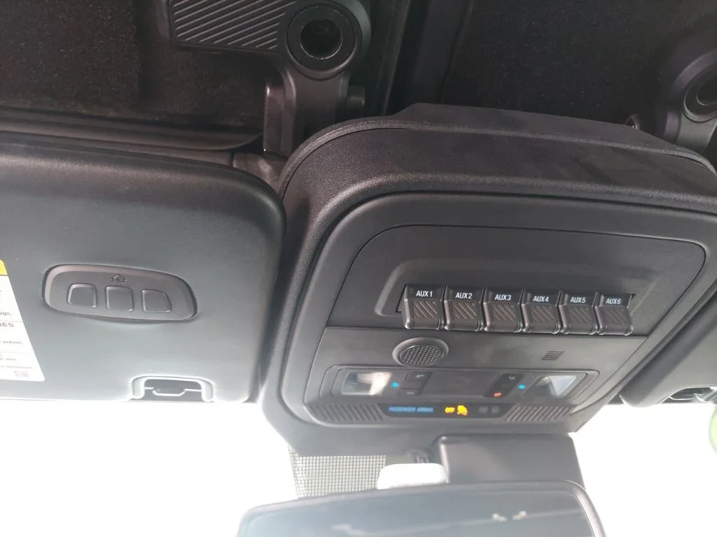 Used 2023 Blue Ford Outer Banks image 33