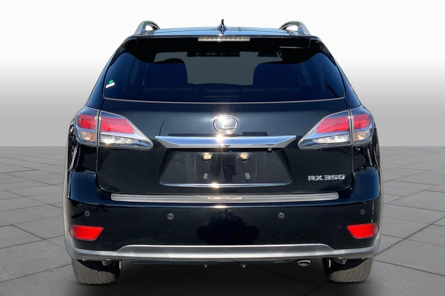 Used 2014 Obsidian Lexus  image 5