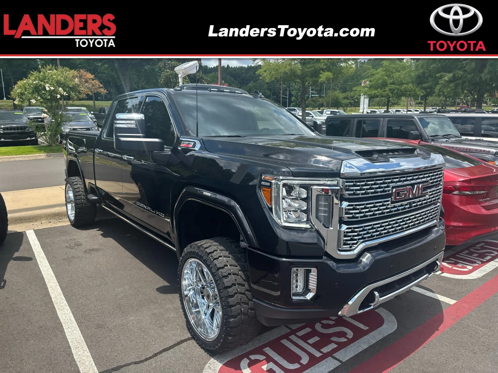 2021 GMC Sierra 4WD Crew Cab Standard Box Denali's photo