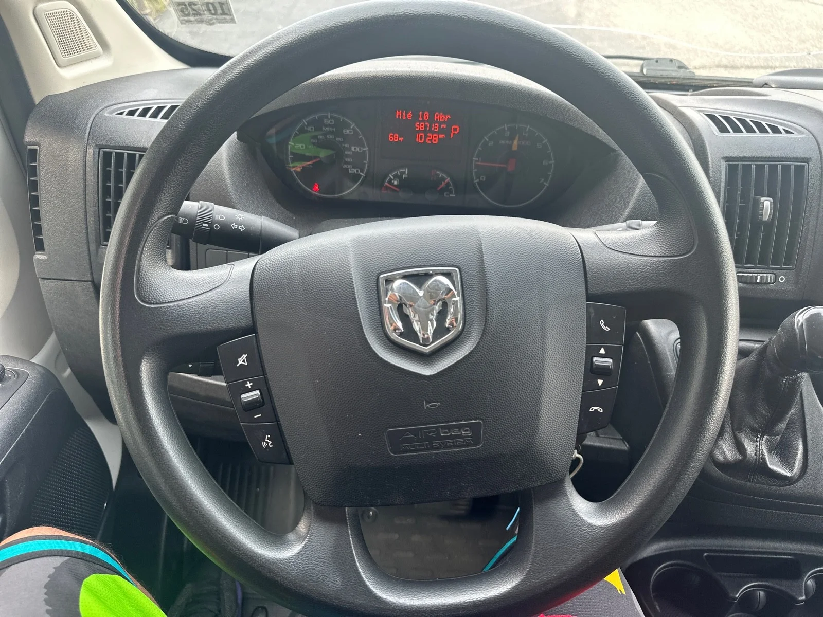 Used 2021 WHITE Ram  image 30