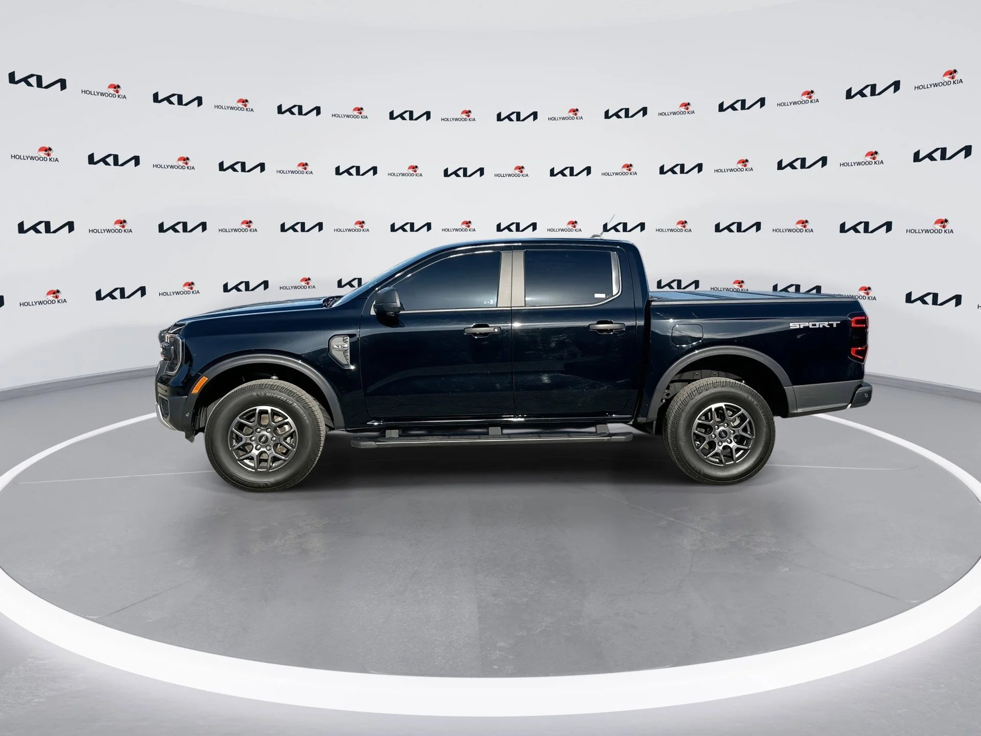 Used 2024 Shadow Black Ford XLT image 5